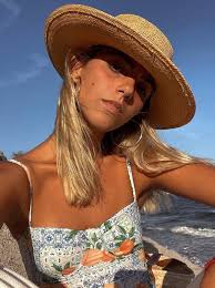 Paty Sánchez Flores, la sobrina nieta de Lola Flores, nos desvela los  secretos de su verano ideal