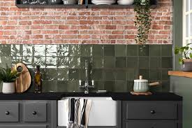Choosing and buying kitchen floor tile is challenging. Kitchen Wall Tiles Ideas For Every Style And Budget Loveproperty Com