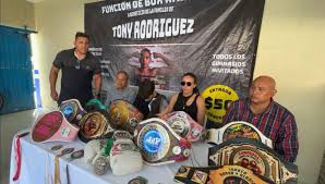 Omaryemily xxx i tapped on the door and when Marcella