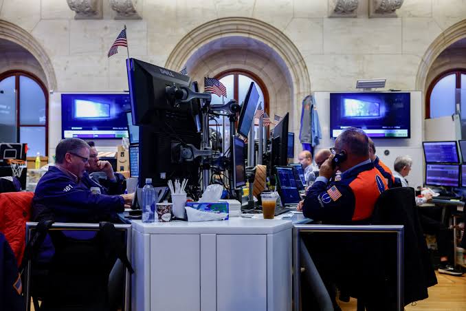 Wall Street posts weekly gains with earnings, inflation data on tap |  Reuters