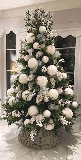 White Christmas Ornaments 91 White Xmas Trees Ideas In 2021 White Xmas Tree Christmas Tree Decorations Christmas Decorations