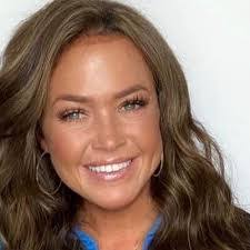 Denise Baumgartner's Instagram, Twitter & Facebook