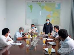 Gần 23h ngày 4/8, nghệ sĩ giang còi qua đời tại nhà riêng. Kien Giang Pháº£i Báº§u Cá»­ Them Vi Khong Ä'á»§ Sá»' LÆ°á»£ng Ä'áº¡i Biá»ƒu HÄ'nd