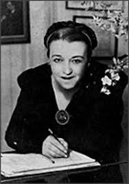 Her birthday, what she did before fame, her family life, fun trivia facts she married oil executive leo a. Mugi Musik Und Gender Im Internet