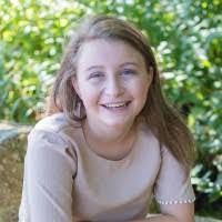 Alexandra Berger's Instagram, Twitter & Facebook