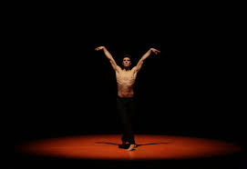 Ii gala roberto bolle and friends si sono trasformati nelle mani di roberto bolle, qui nei panni non solo di interprete. Agenda Roberto Bolle 2020 Si Parte Da Milano Sua Citta D Adozione