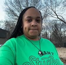 I'm so sad to tell my EOF Family that Vicki Furch passed away last night.