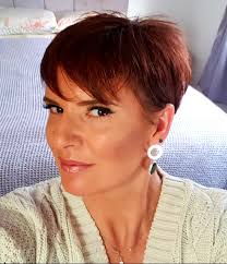 Hi all, I'm new to the group, I've had short hair all my adult life but  have embraced the pixie style for the last 5 + years