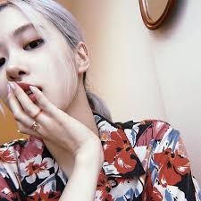 Red Velvet's Irene's Top-To-Toe Prada Look Has A Green Twist