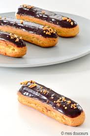 Eclairs Au Chocolat Mes Douceurs Eclair Au Chocolat Dessert Apero Dinatoire Gateaux Et Desserts