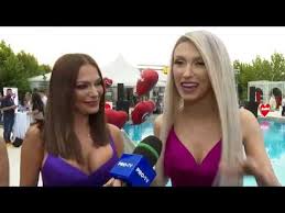 A debutat in lumea muzicala la varsta de 6 ani la concursul si eu voi fi o stea desfasurat la galati. Andre S A Reunit DupÄƒ 17 Ani De CarierÄƒ Solo Primul Interviu Cu Andreea BÄƒlan È™i Andreea Antonescu Youtube