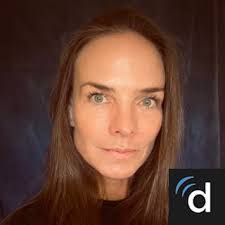 Jessica Laabs's Instagram, Twitter & Facebook