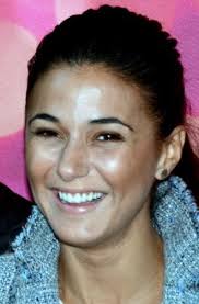 A canadian actress of moroccan descent who has appeared on both television and in cinema. Emmanuelle Chriqui Wikipedia Wolna Encyklopedia