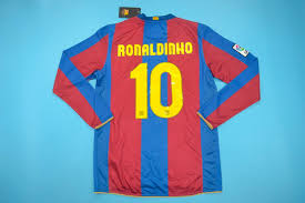 The 2010/11 team is widely considered as the best barcelona team of all time. Barcelona 2007 2008 Home Long Sleeve Retro Jersey Free Shipping