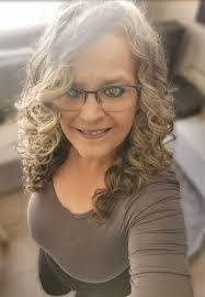 Mandie Harper's Instagram, Twitter & Facebook