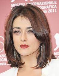 Valentina Lodovini S Middle Part Shoulder Length Hairstyle Casual Everyday Careforhair Co Uk Bob Hairstyles Long Bob Hairstyles Hair Styles