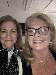 Barbara Tomasetti's Instagram, Twitter & Facebook