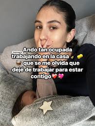 Bañamos a Renato en un balde en mi cuarto y le dimos cheve de pipi a papá  #momlife