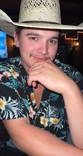 Noah Vanderdoes (@noah.vanderdoes) • Facebook