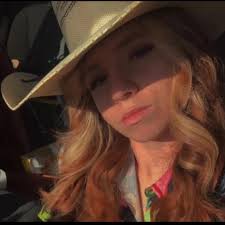 who in Livingston has an arena that we could pay to ride in?