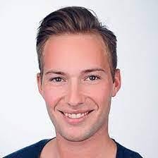 Derek Scherer's Instagram, Twitter & Facebook