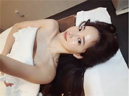 Get in touch with 이희진 (@dlgml0105) — 340 answers, 862 likes. ì²­ë‹´ë™ ì£¼ì‹ë¶€ìž ì´í¬ì§„ ì—°ì¸ ë°˜ì„œì§„ Sns ìž¬ê°œ ì‚¬ëž'í•´ ìš¸ ê³°íƒ±ì´ ì•„ì‹œì•„ê²½ì œ