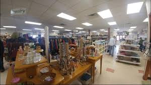 14 Incredible Thrift Stores In Wisconsin Where You Ll Find All Kinds Of Treasures Wisconsin Resale Shops Thrifting