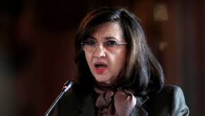 Me muero por besar tu boca. Renuncia Claudia Blum Canciller De Colombia