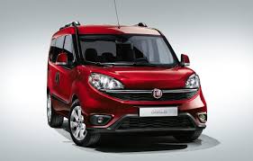 Turkiye Nin En Cok Tercih Edilen Ticari Araclarindan Biri Olan Fiat Doblo 2018 De Yenilenen Ozellikleri Ile Kullanicilarina Sunuluyor Genis Bagaj Ha Bagaj Arac