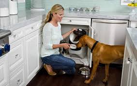 Cabinet and refrigerator doors dogs that can open cabinet doors typically learn this by accident while in pursuit of the garbage pail or packaged food that may be kept in the cabinets. 4 Best Dry Dog Food Containers 2021 Hand On Guide