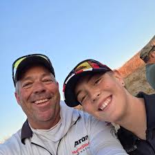 Hay gang. Looking for a mechanic to do some fuel selector