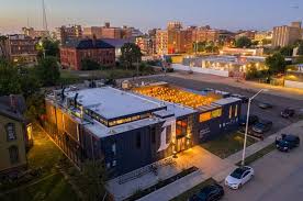 Convenient parking is also available at the town center parking (cet) garage on central parkway. Detroit Shipping Company Menu Prices Restaurant Reviews Tripadvisor