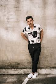 #romeosantos #natti #princeroyce #lamejorversiondemilas canciones en este canal no pretenden violar los derechos de cada autor, simplemente son utilizadas co. Nico Santos