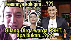 Jadi seolah pak jokowi pakai earphone. Jokowi Nyanyi Lagu Setia Hati