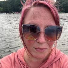 Boston's Restaurant & Sports Bar in Midland