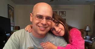 Surgeons remove 30-pound tumor