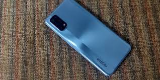 The realme 7 pro is an iterative step forward that drops the versatile camera setup from the realme 6 pro but adds blazing fast 65w charging to the mix. Realme 7 Pro Dan C17 Dipastikan Tak Terdampak Input Data Di Sistem Ceir Merdeka Com