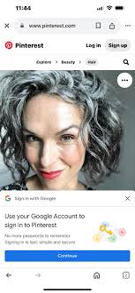 Who is a good hair stylist in Bloomington, MN?