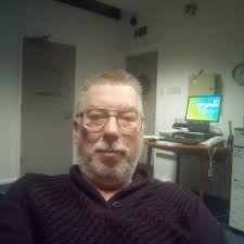 Warning future Darwin Award winners the obvious every day.