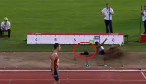 In the era of the modern olympics, the the width of the landing area varies between 2.75 meter and 3 meter. Olympic Medalist Loses Her Wig On Long Jump Video Total Pro Sports