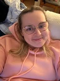 Gina Ames's Instagram, Twitter & Facebook