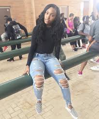 Baddie Black And White Vans Outfit Pin On Outfit