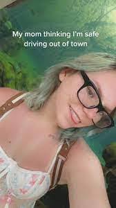 Elena Troyer's Instagram, Twitter & Facebook