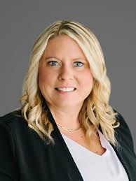 Jamie Wassink's Instagram, Twitter & Facebook