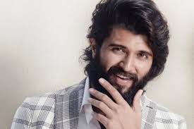 Vijay Deverakonda calls for boycott of gossip sites, Tollywood supports him