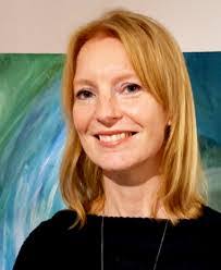 Iris Albrecht's Instagram, Twitter & Facebook