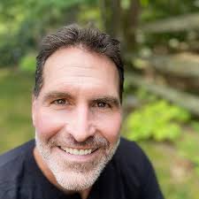 Charlottesville Fantastic: Arcane Echoes from Virginia's Heartland: Blakey,  James, Woodford, Caitlin, Boras, Caroline, Kumor, Karen M, Verlon, James,  Thompson, J., Close, Julian, Garris, Jordan, McIntosh, Parker, Johnson,  Kurt: 9798990934016: Amazon ...