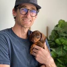 Dennis Heenan's Instagram, Twitter & Facebook