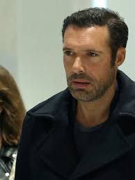 Les anciens patrons sur le gril