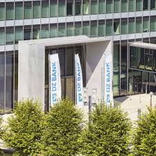 Dz Bank Deutsche Zentral Genossenschaftsbank Als Arbeitgeber Gehalt Karriere Benefits Kununu